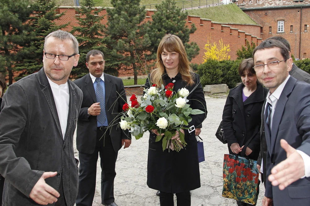 Sandra E. Roelofs oraz Tadeusz Sołtys i Paweł Pawlik z Grupy RMF