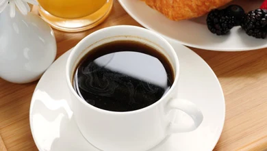 Kawa to jeden z naturalnych sposobów na zamaskowanie odrostu 