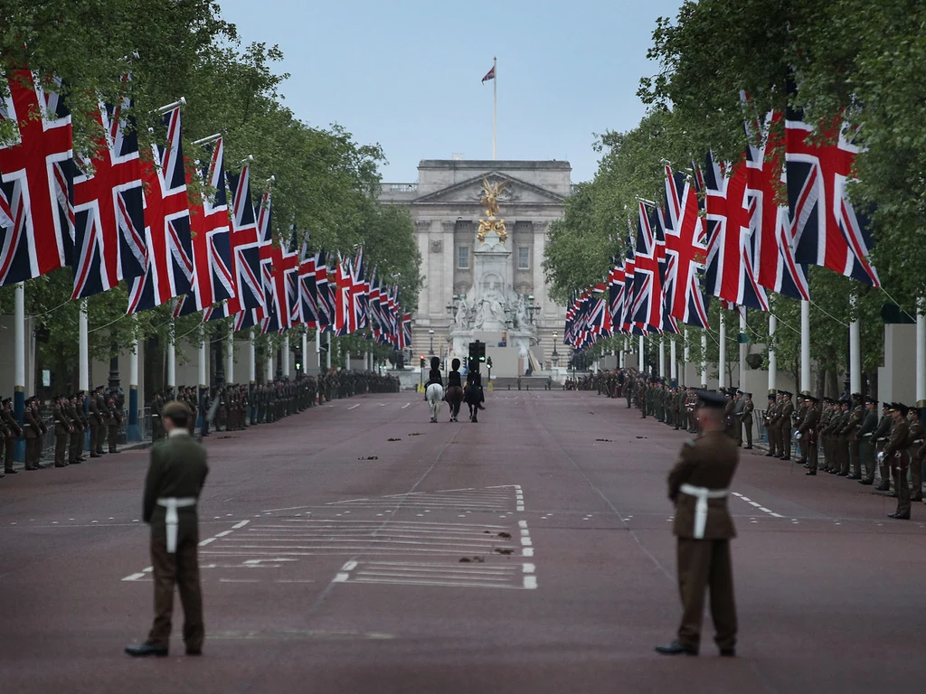 Żołnierze na ulicach Londynu podczas próby generalnej