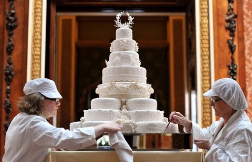 Tort ślubny Catherine i Williama