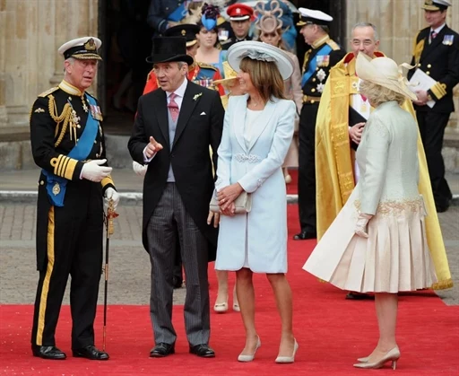 Książę Karol, Michael i Carol Middleton oraz księżna Camilla