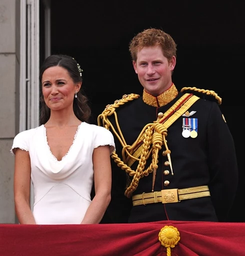 Świadkowie - Pippa Middleton i książę Harry