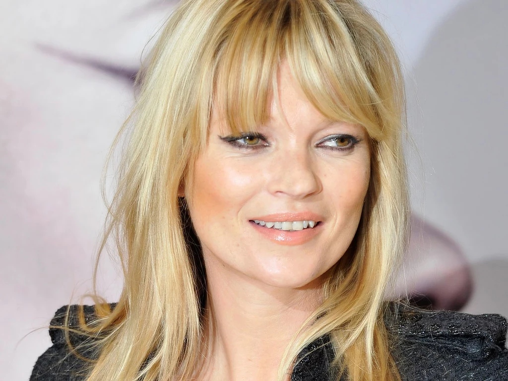 Kate Moss to chyba najpiękniejsza z nałogowych palaczek