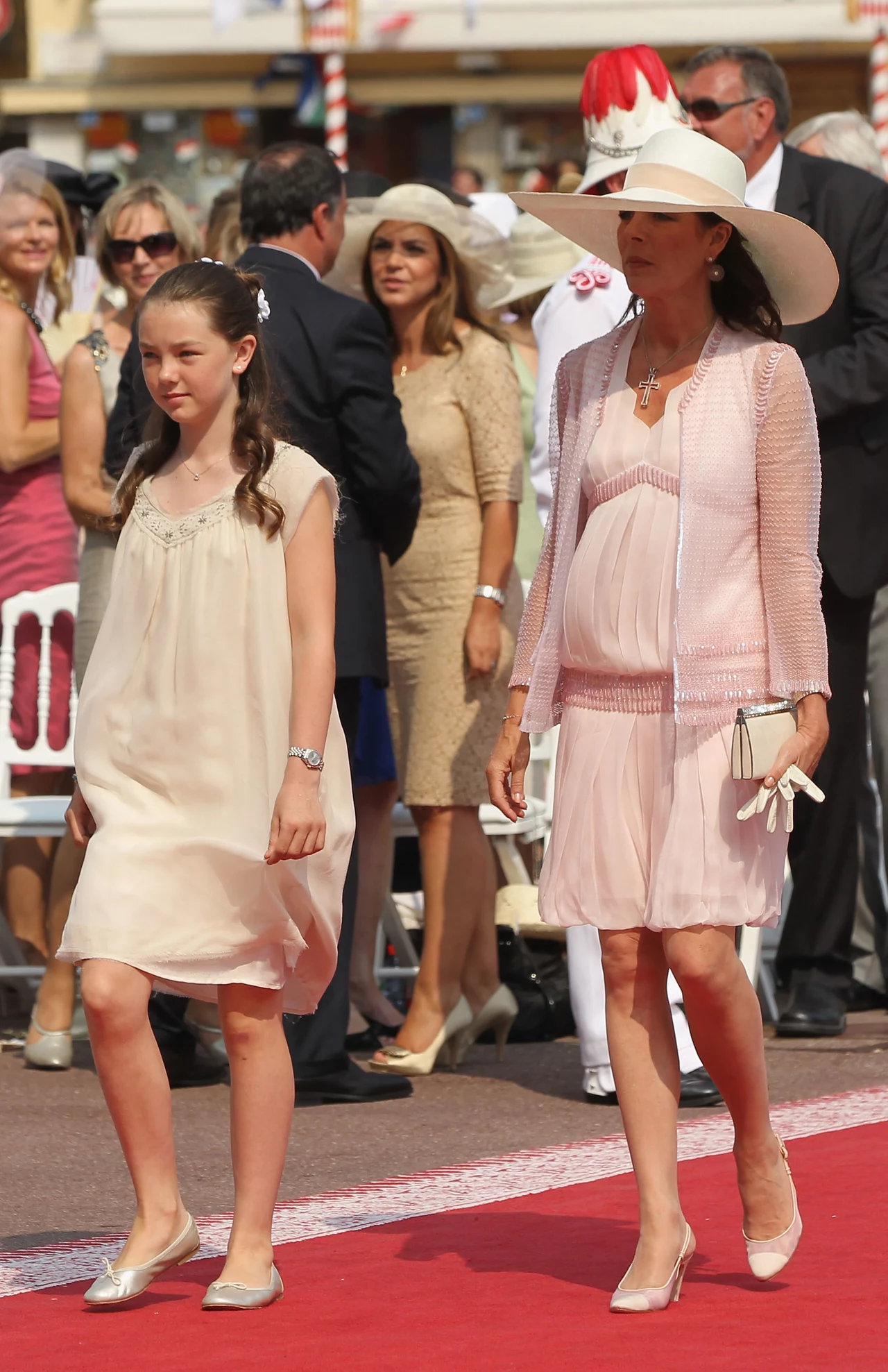 Księżna Karolina z najmłodszą córką, Alexandrą Księżna Karolina z najmłodszą córką, Alexandrą