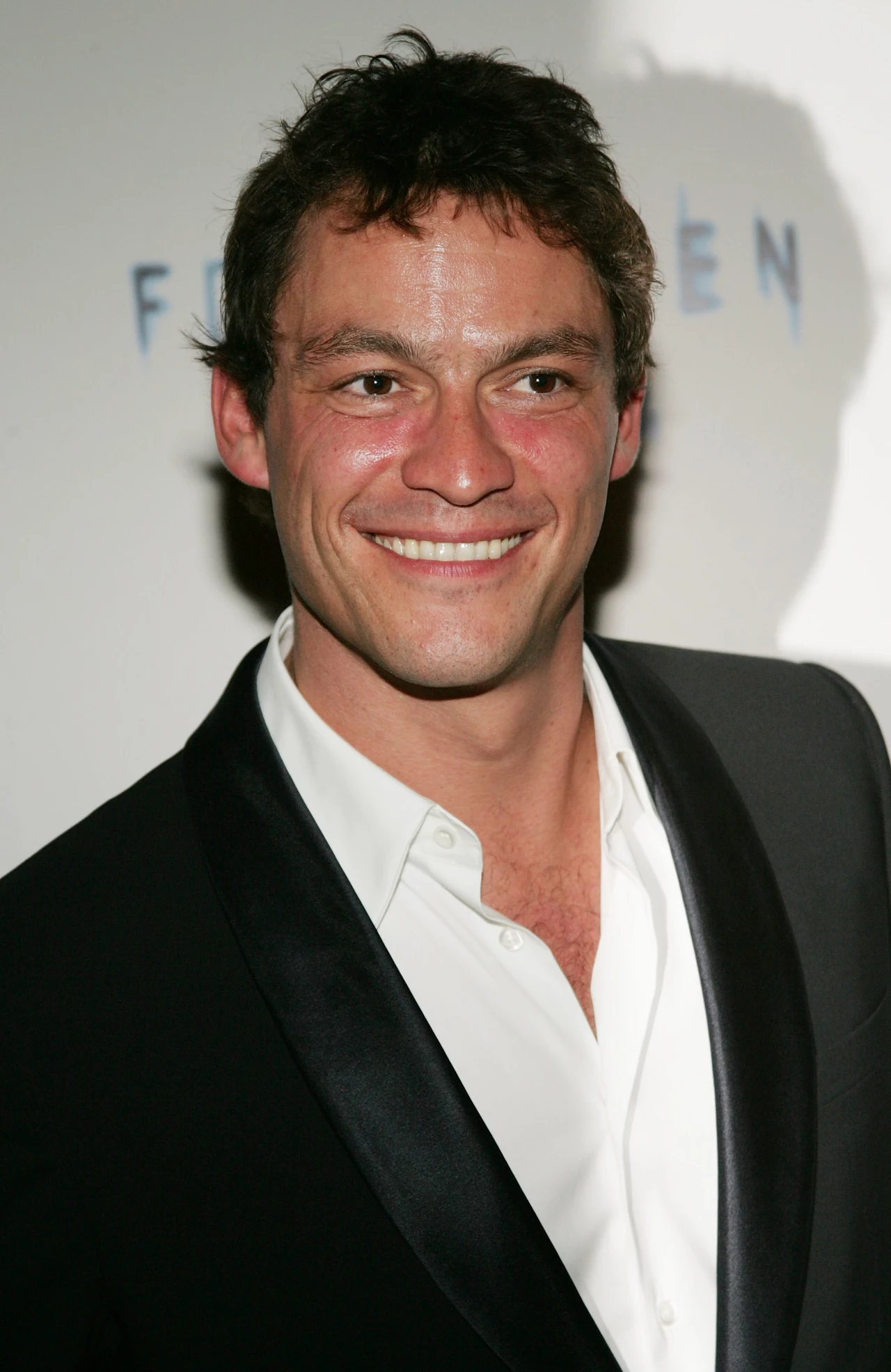 Dominic West obecnie występuje przede wszystkim na scenach londyńskich teatrów. Dominic West obecnie występuje przede wszystkim na scenach londyńskich teatrów.