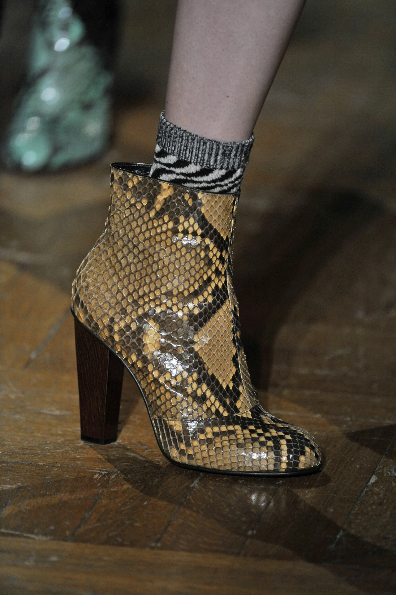 Dires Van Noten Dires Van Noten