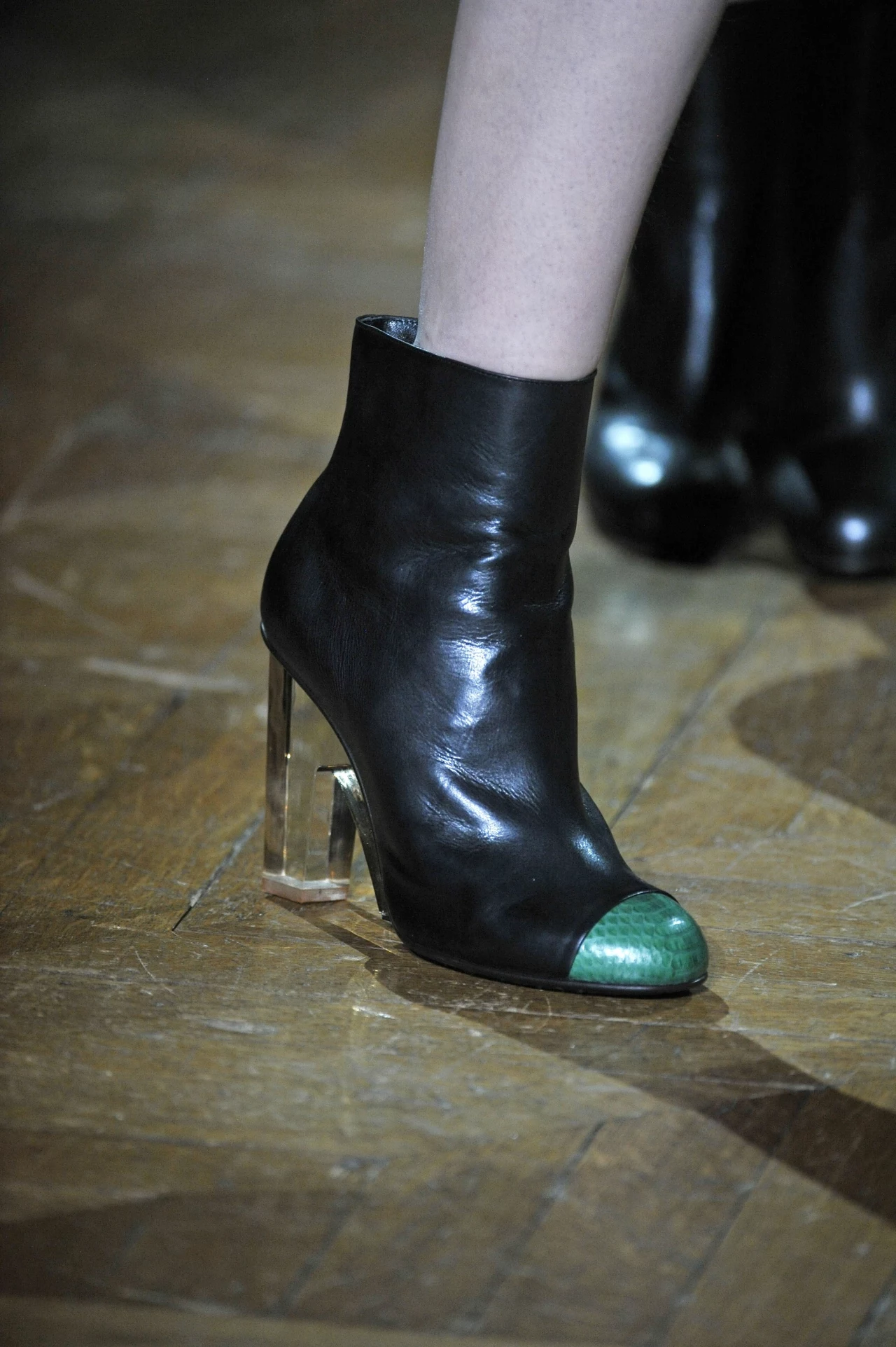 Dires Van Noten Dires Van Noten
