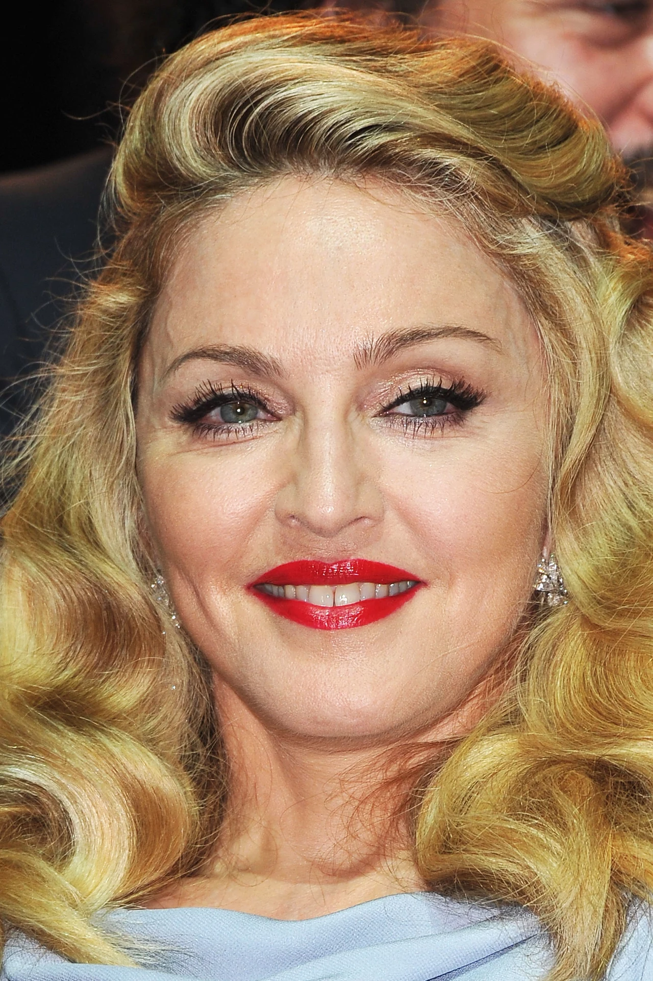 Madonna na czerwonym dywanie pojawiła się w kreacji od Vionnet Madonna na czerwonym dywanie pojawiła się w kreacji od Vionnet