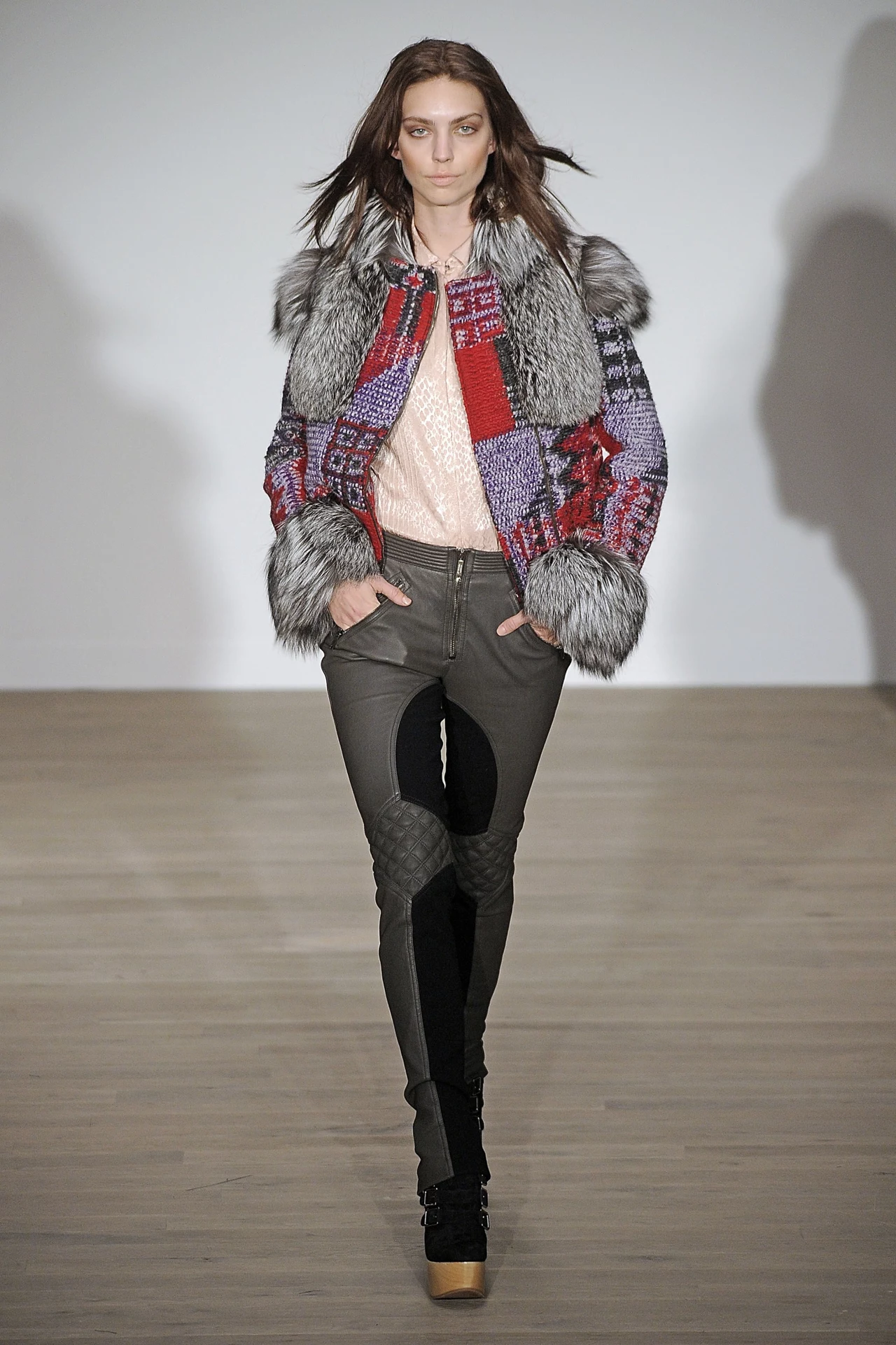 Projekt: Matthew Williamson Projekt: Matthew Williamson
