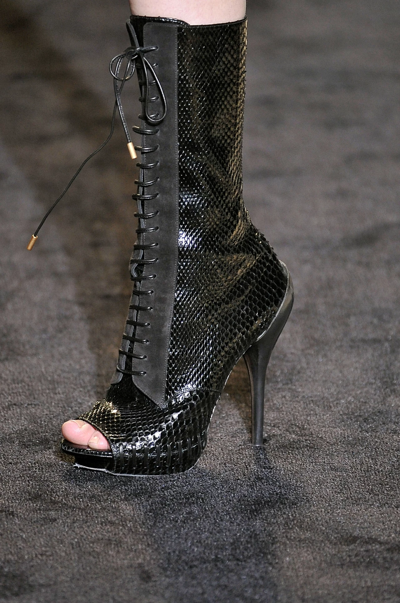 Podobają ci się takie buty? Podobają ci się takie buty?