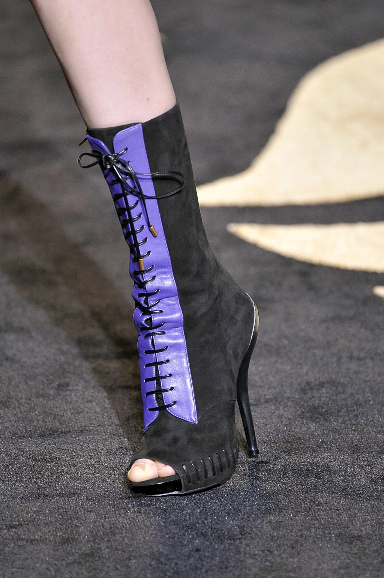 Podobają ci się takie buty? Podobają ci się takie buty?