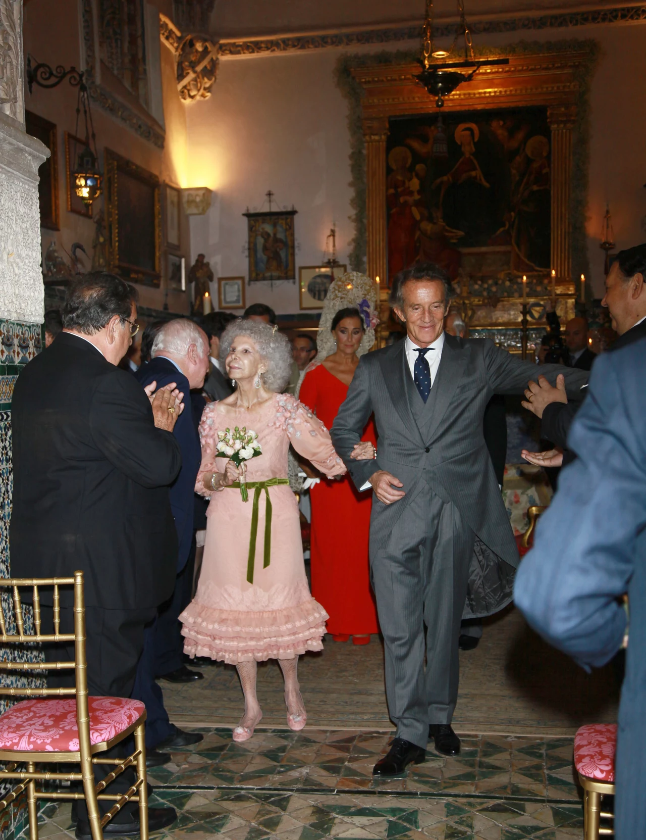 Ślub - trzeci w życiu księżnej - był cichą ceremonią. Ślub - trzeci w życiu księżnej - był cichą ceremonią.