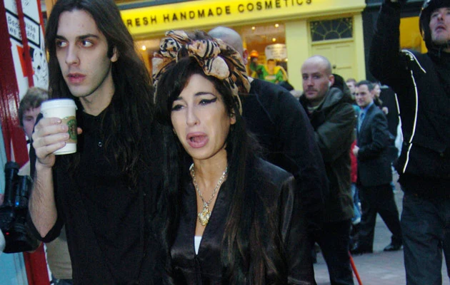 Amy z "nowym Blakiem" Amy z "nowym Blakiem"