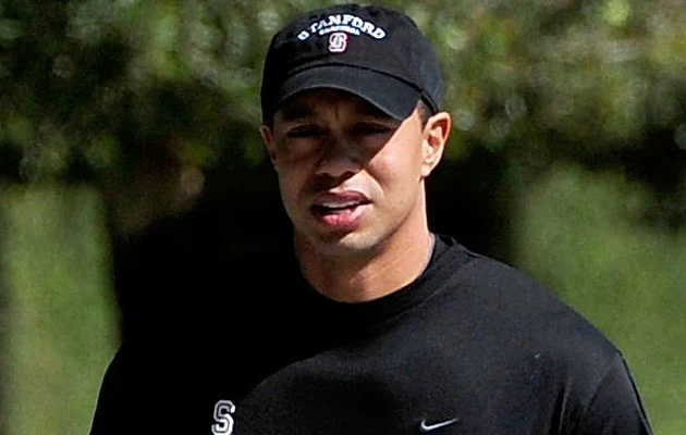 Tiger Woods podczas joggignu 17 lutego, fot. Sam Greenwood Tiger Woods podczas joggignu 17 lutego, fot. Sam Greenwood