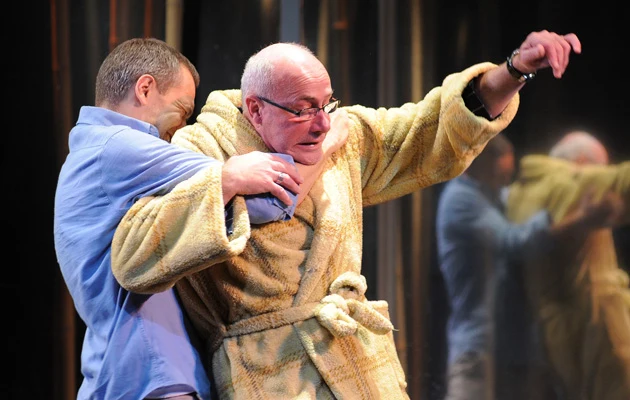 Piotr Machalica w spektaklu "Ucho van Gogha", fot.Andras Szilagyi Piotr Machalica w spektaklu "Ucho van Gogha", fot.Andras Szilagyi