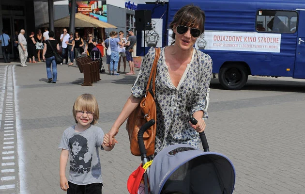 Maja Ostaszewska z Frankiem i Janką, fot. Andras Szilagyi Maja Ostaszewska z Frankiem i Janką, fot. Andras Szilagyi