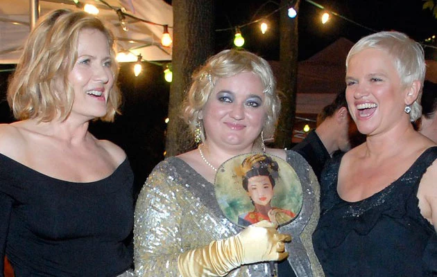 Grażyna Szapołowska i Katarzyna Figura z Gosią Baczyńską w 2007 roku, fot. Kurnikowski Grażyna Szapołowska i Katarzyna Figura z Gosią Baczyńską w 2007 roku, fot. Kurnikowski