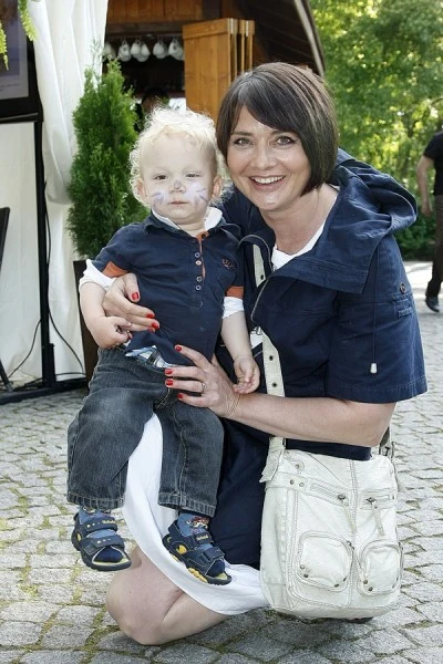 Dzieci Małgorzaty Ostrowskiej-Królikowskiej i Pawła Królikowskiego - Antek, Jan, Julia, Marcelina oraz Ksawery (na zdjęciu), fot. Grabowski Dzieci Małgorzaty Ostrowskiej-Królikowskiej i Pawła Królikowskiego - Antek, Jan, Julia, Marcelina oraz Ksawery (na zdjęciu), fot. Grabowski