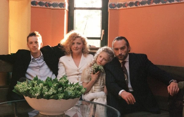 Magda Gessler z drugim mężem Piotrem Gesslerem, synem Tadkiem i córką Larą, fot.Jarosław Stachowicz Magda Gessler z drugim mężem Piotrem Gesslerem, synem Tadkiem i córką Larą, fot.Jarosław Stachowicz
