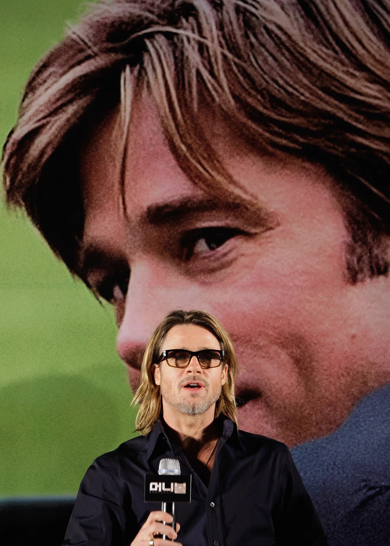 Podoba Ci się Brad Pitt w takim wydaniu?