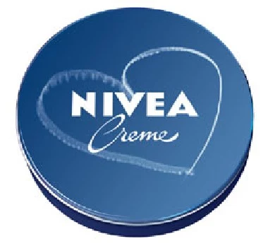 NIVEA Creme z serduszkiem na niebie... NIVEA Creme z serduszkiem na niebie...
