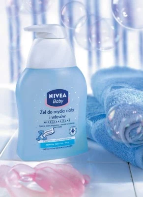 Żel do mycia ciała i włosów NIVEA Baby