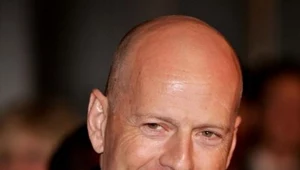 Bruce Willis romansuje