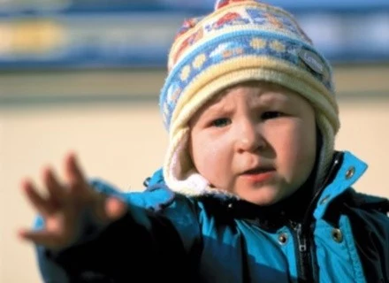 Nawet najpiękniejsze zabawki i najukochańsza babcia nie zastąpią mamy