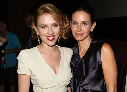 Scarlett i Courteney