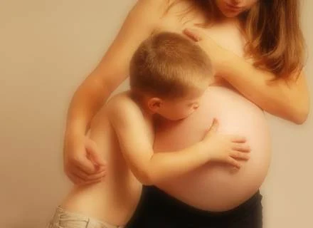 Porody domowe stają się w Polsce coraz popularniejsze Porody domowe stają się w Polsce coraz popularniejsze