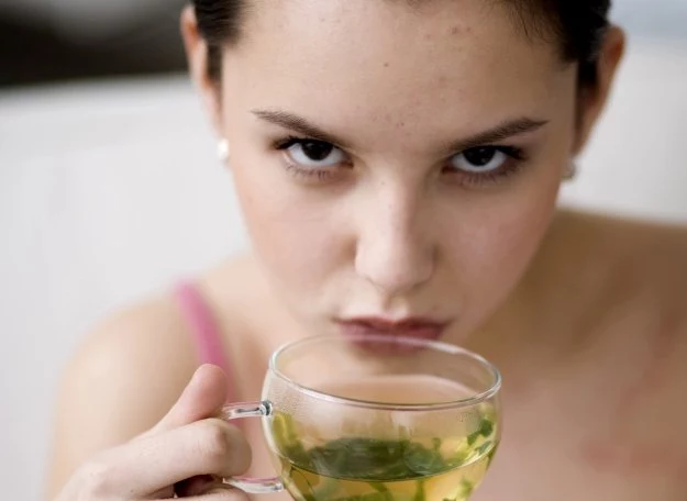 Udowodniono liczne lecznicze właściwości zielonej herbaty
