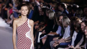 Stella McCartney: Seksownie i naturalnie