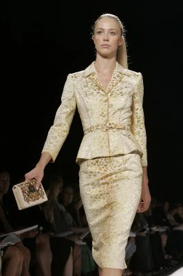 Tydzień Mody w Nowym Jorku, wiosna 2006, kreacja: Oscar de la Renta, fot. AFP Tydzień Mody w Nowym Jorku, wiosna 2006, kreacja: Oscar de la Renta, fot. AFP