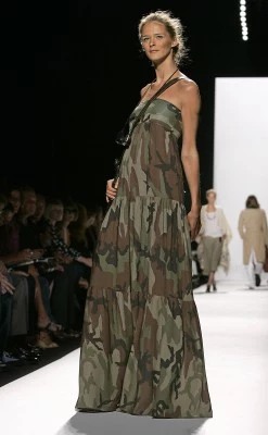 Tydzień Mody w Nowym Jorku, wiosna 2006, kreacja: Michael Kors, fot. AFP Tydzień Mody w Nowym Jorku, wiosna 2006, kreacja: Michael Kors, fot. AFP