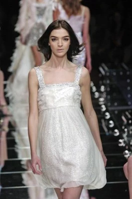 Dolce Gabbana - propozycje na wieczór. Zobacz też: "Złota suknia na bal sylwestrowy" fot. East News/ Zeppelin Dolce Gabbana - propozycje na wieczór. Zobacz też: "Złota suknia na bal sylwestrowy" fot. East News/ Zeppelin