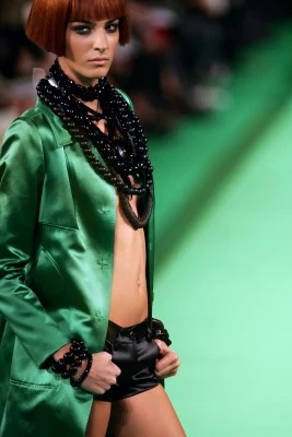 Moda wiosna-lato 2007, Paryż, fot. AFP Moda wiosna-lato 2007, Paryż, fot. AFP
