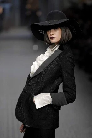 Mariella Burani
