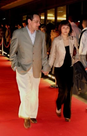 Przeczytaj: "Gwiazdy według Elle" Przeczytaj: "Gwiazdy według Elle"
