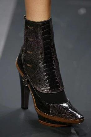 Eleganckie botki i kozaczki. Zobacz też: "Buty Baleciaga"