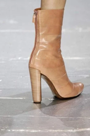 Eleganckie botki i kozaczki. Zobacz też: "Buty Baleciaga"