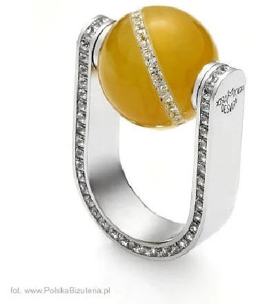 "Dama modern" ? Marek Mikicki "Dama modern" ? Marek Mikicki