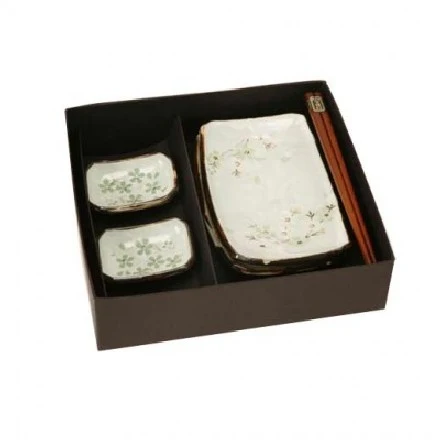 Zestaw do sushi dla dwóch osób Kafuh Miyagi. Źródło www.czerwonamaszyna.pl