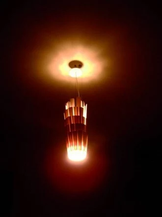 Lumnic - lampa z pamięcią kształtu, proj. Jędrzej Iwanicki Lumnic - lampa z pamięcią kształtu, proj. Jędrzej Iwanicki
