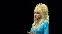 Dolly Parton (62 lata)