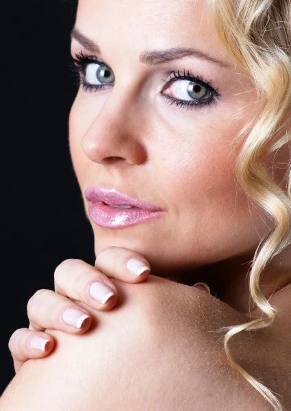 Stylizacja i fot. Adam Rudyk, modelka Karolina Kuik Stylizacja i fot. Adam Rudyk, modelka Karolina Kuik