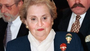 Madeleine Albright i jej broszki