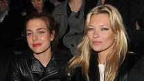 Kate Moss została supermodelką mimo krzywych nóg.