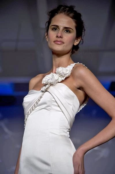 Alvina Valenta Alvina Valenta