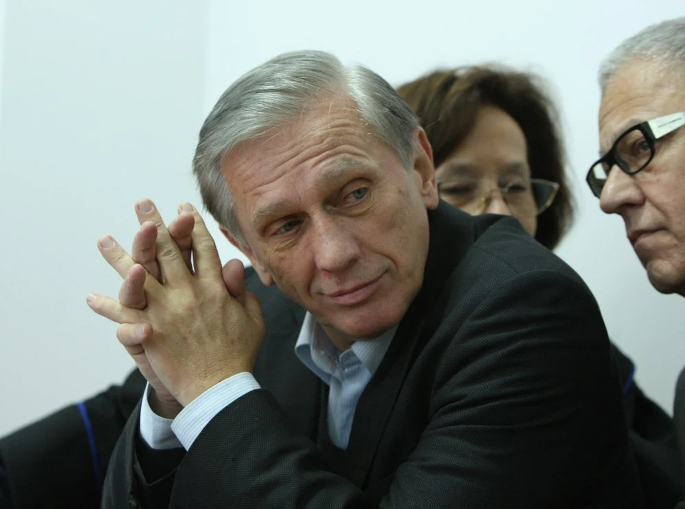 Grażyna Szapołowska i Jan Englert spotkali się w sądzie 30 listopada. Grażyna Szapołowska i Jan Englert spotkali się w sądzie 30 listopada.