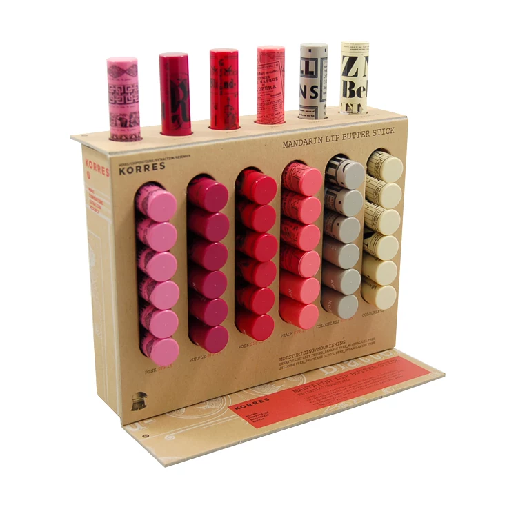 Masełko do ust MANDARIN LIP BUTTER STICK. Dla wielbicieli balsamów do ust, KORRES wprowadza Mandarin Lip Butter stick. Nowe, nawilżajace i odżywiające masełko do ust w formie sztyftu jest dostepne w 6 kolorach (pięć z nich zawiera SPF): bezbarwne oraz w odcieniach różu, brzoskwini i purpury. Cena: 49 zł. Kategoria: makijaż. Masełko do ust MANDARIN LIP BUTTER STICK. Dla wielbicieli balsamów do ust, KORRES wprowadza Mandarin Lip Butter stick. Nowe, nawilżajace i odżywiające masełko do ust w formie sztyftu jest dostepne w 6 kolorach (pięć z nich zawiera SPF): bezbarwne oraz w odcieniach różu, brzoskwini i purpury. Cena: 49 zł. Kategoria: makijaż.